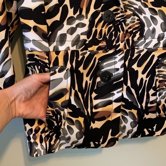 Rafaella Animal Print 3/4 Sleeve button Jacket - Picture 3 of 7